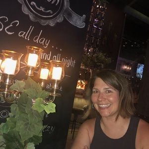 Meet your Posher, Bethany